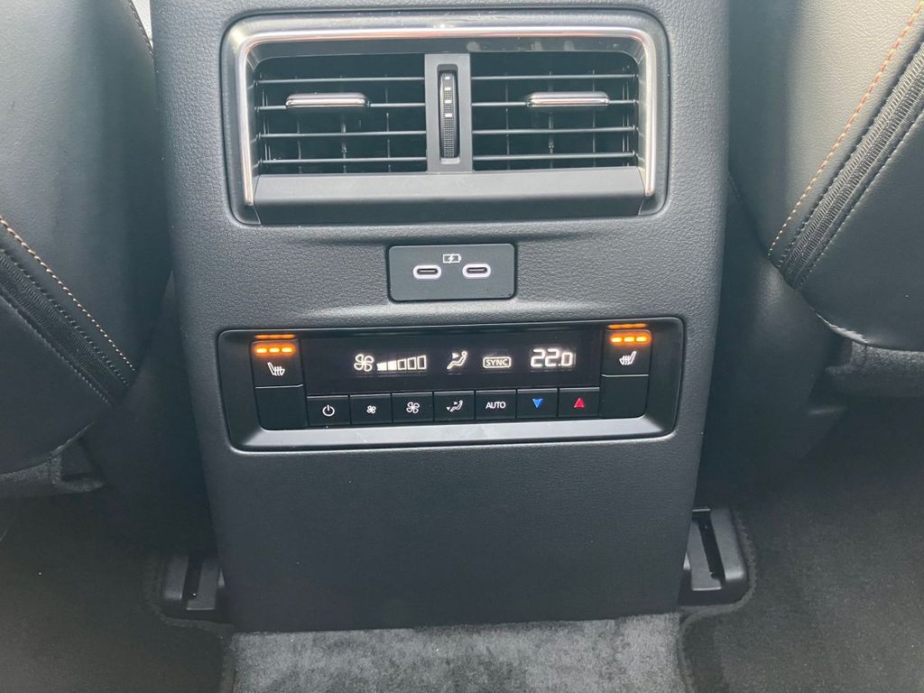 Mazda CX-80 2025