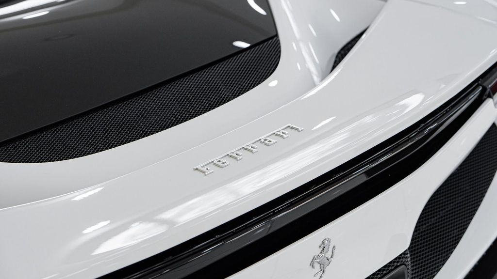 Ferrari 296 GTB 2023