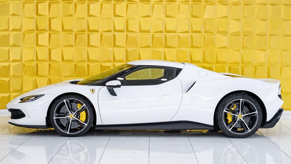 Ferrari 296 GTB 2023