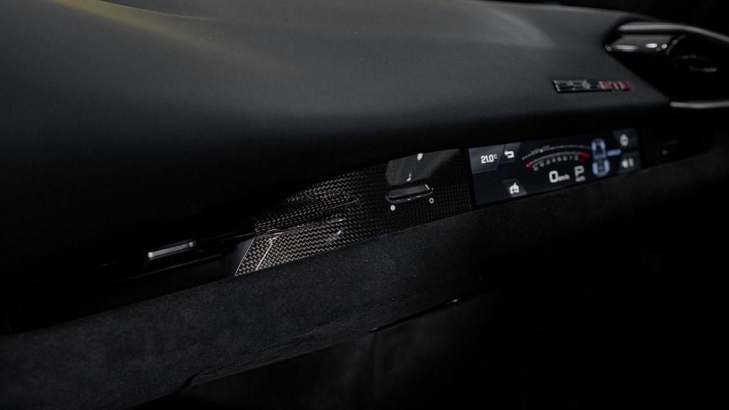 Ferrari 296 GTB 2023