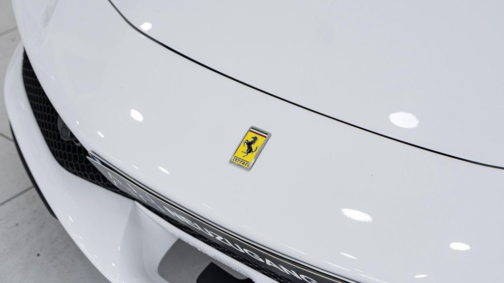 Ferrari 296 GTB 2023