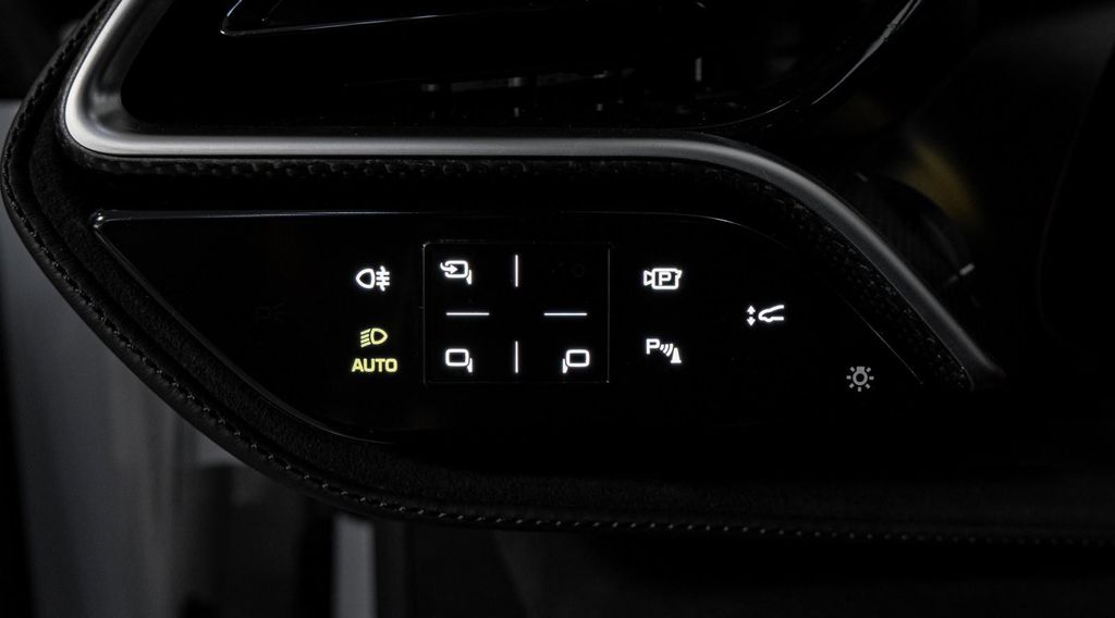 Ferrari 296 GTB 2023