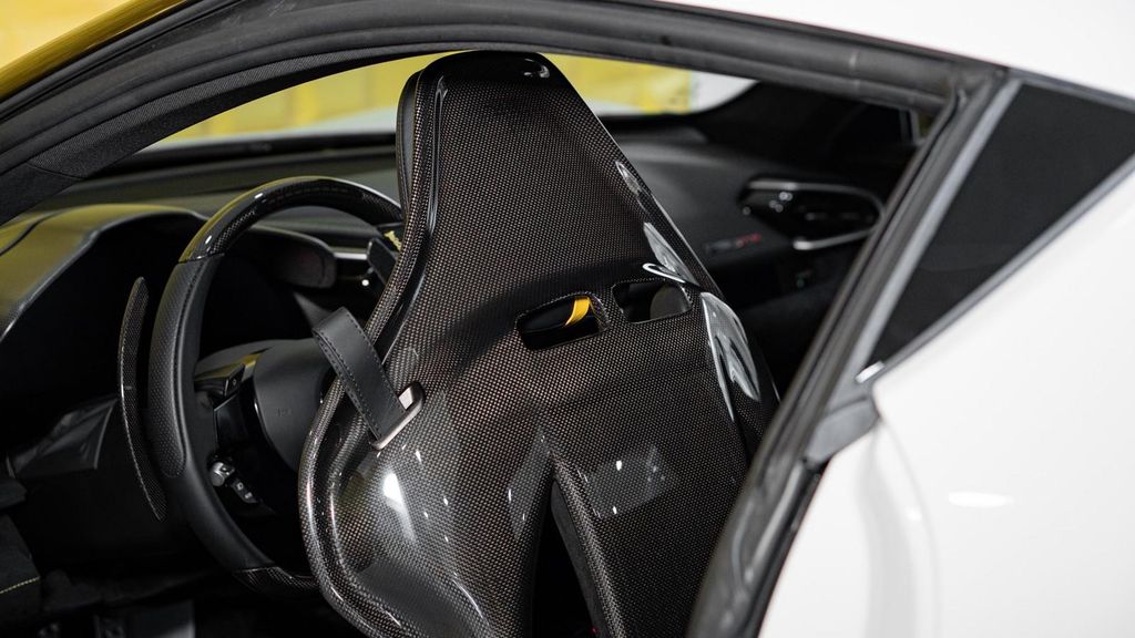 Ferrari 296 GTB 2023