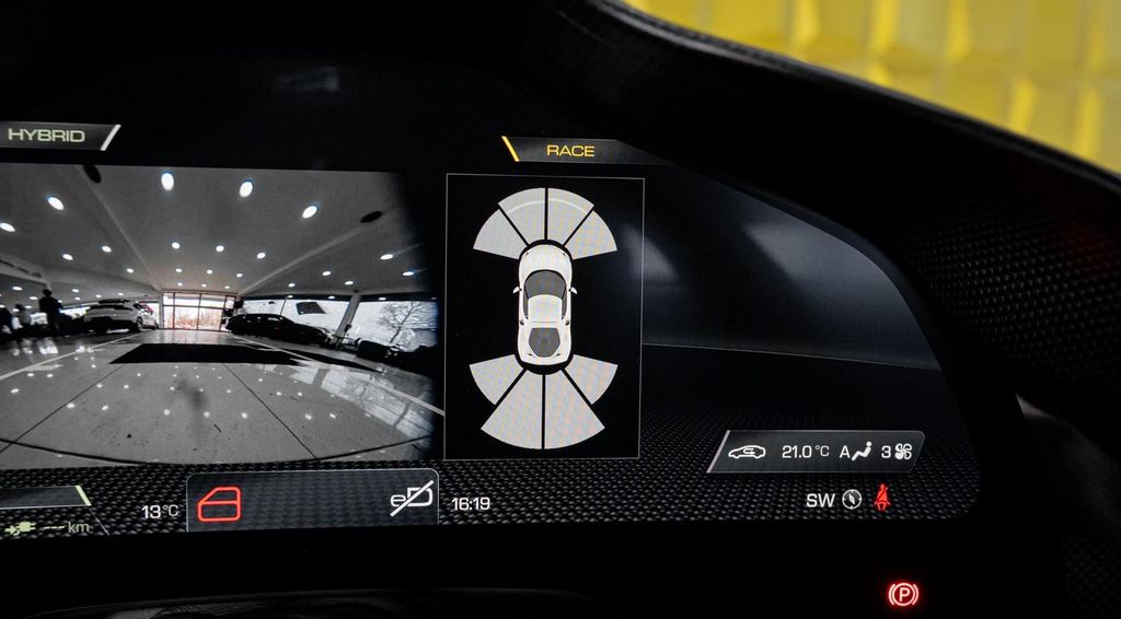 Ferrari 296 GTB 2023