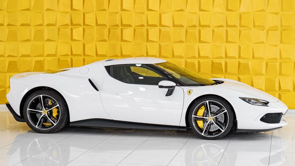 Ferrari 296 GTB 2023