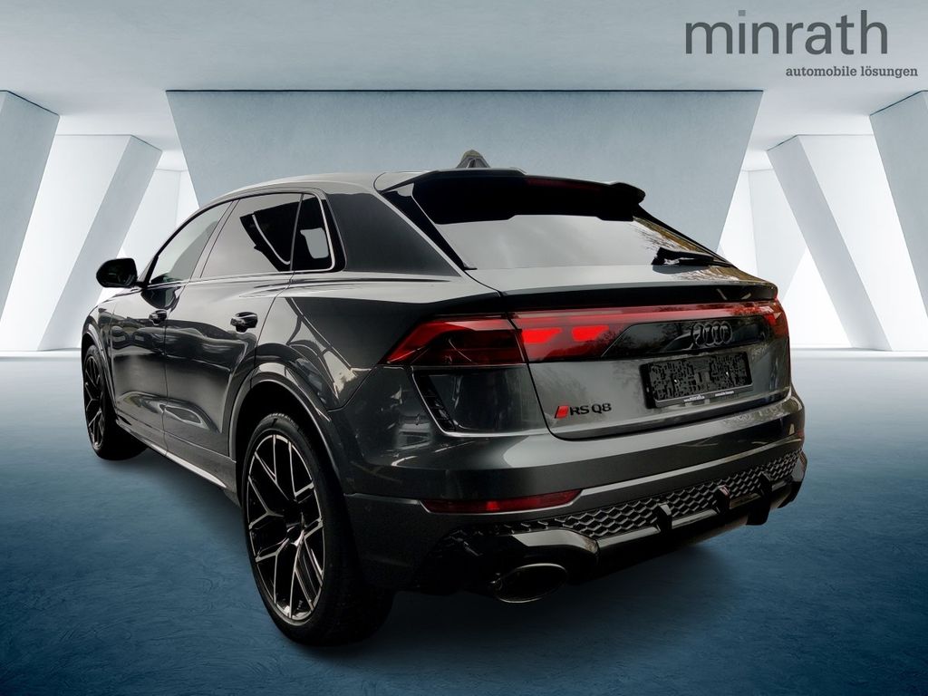 Audi RSQ8 2025
