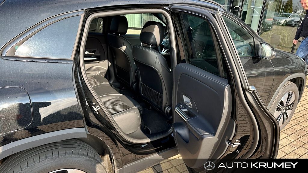 Mercedes-Benz EQA 2021