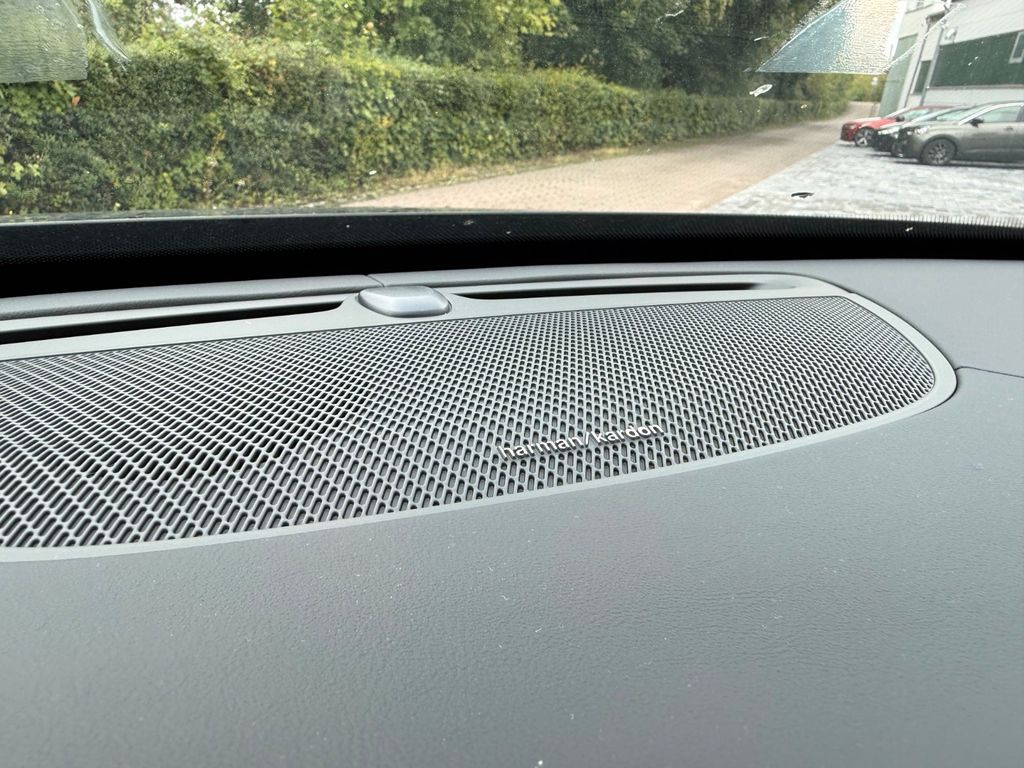 Volvo XC90 2025