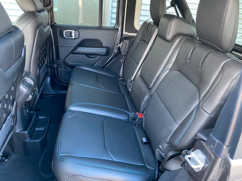 Jeep Wrangler 2023