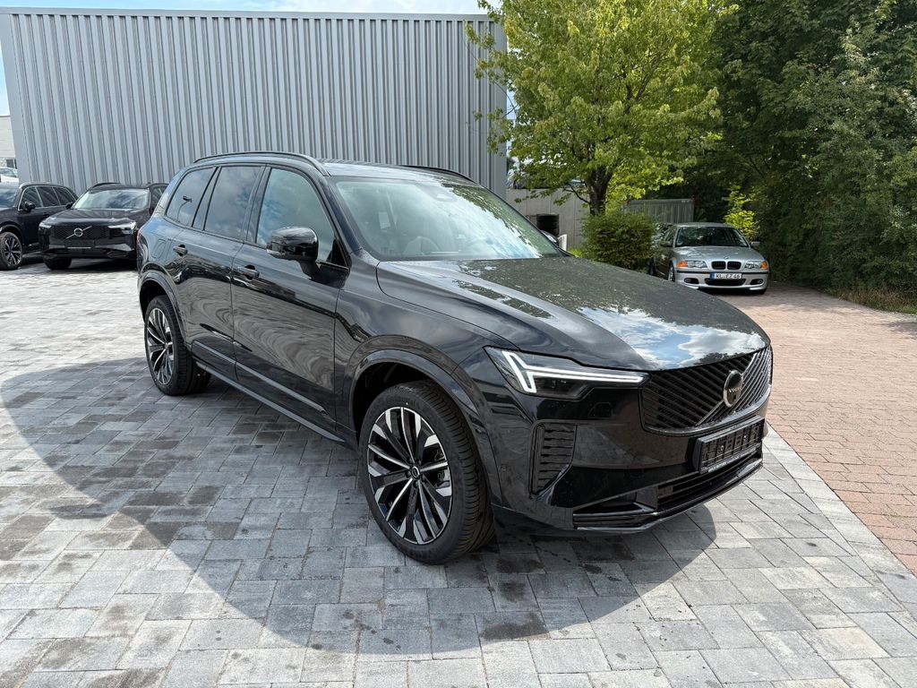 Volvo XC90 2025