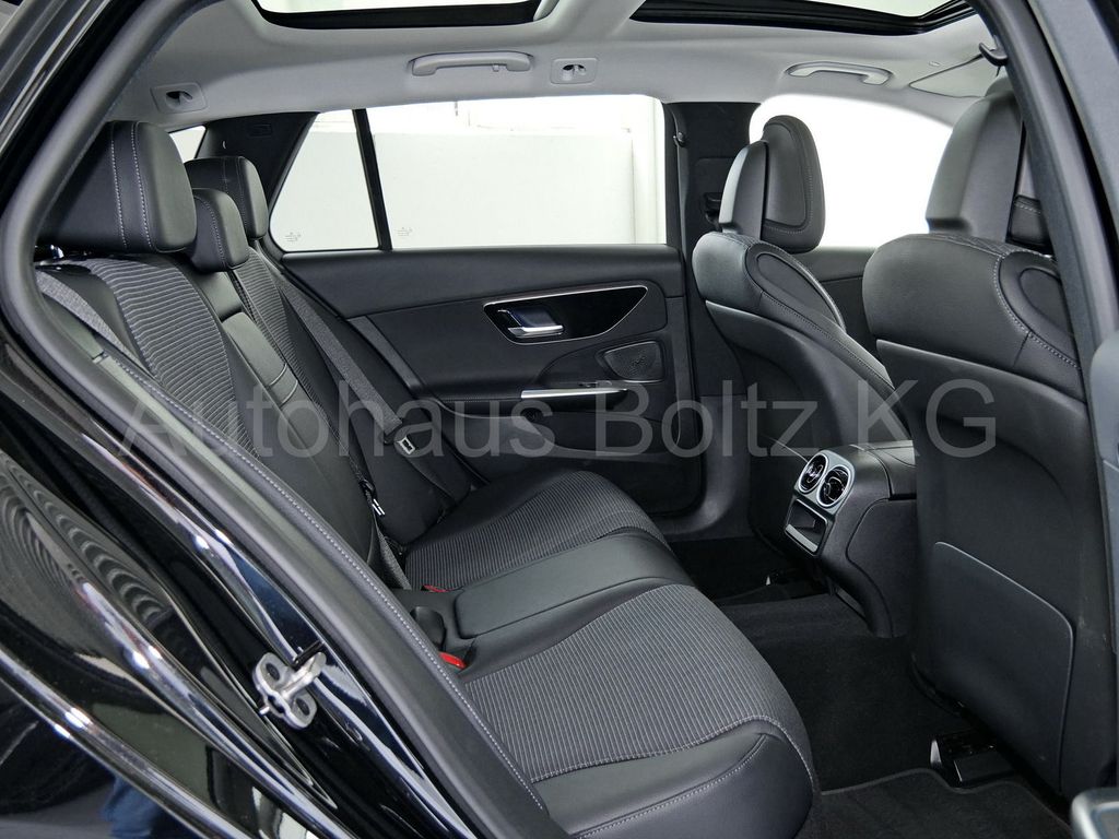 Mercedes-Benz C 200 2024