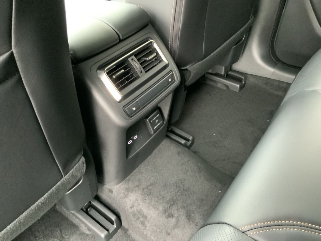 Mazda CX-60 2025