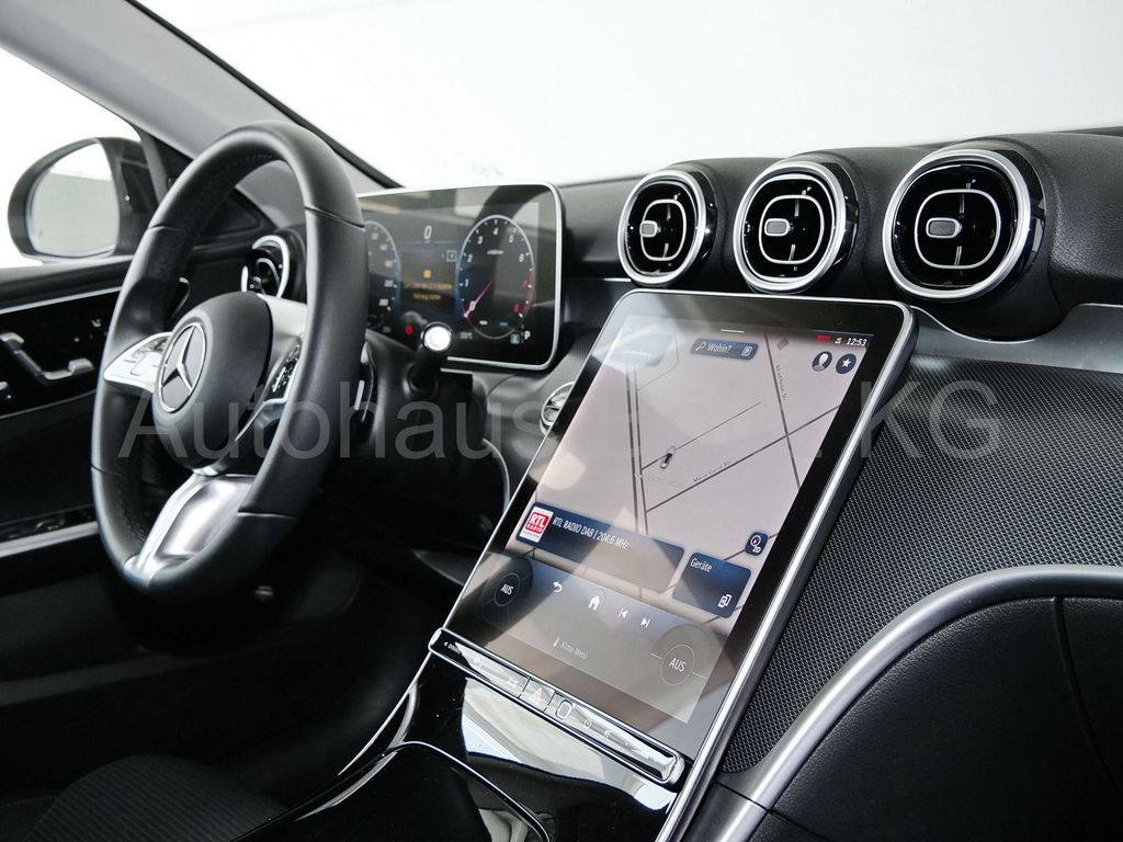 Mercedes-Benz C 200 2024