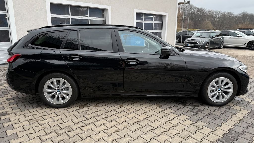 BMW 318 2020