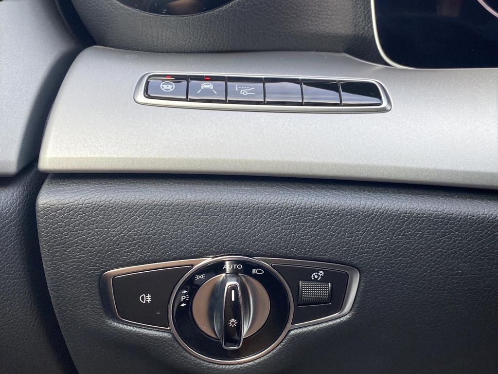 Mercedes-Benz E 300 2019