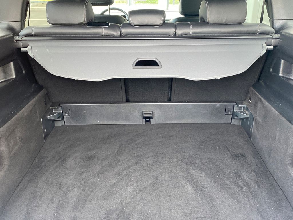 Mercedes-Benz GLB 200 2020