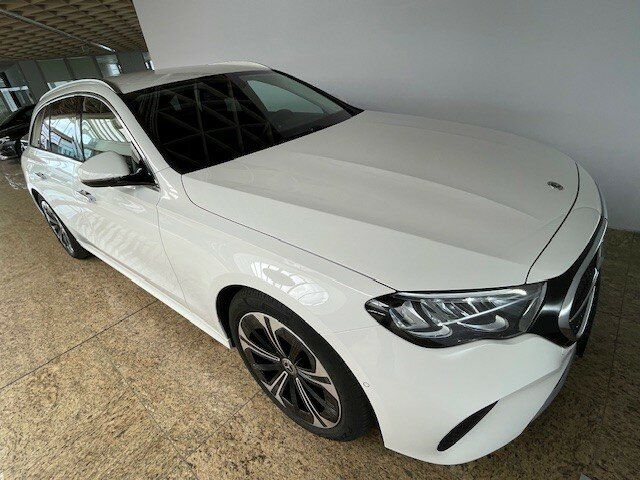 Mercedes-Benz E 300 2024