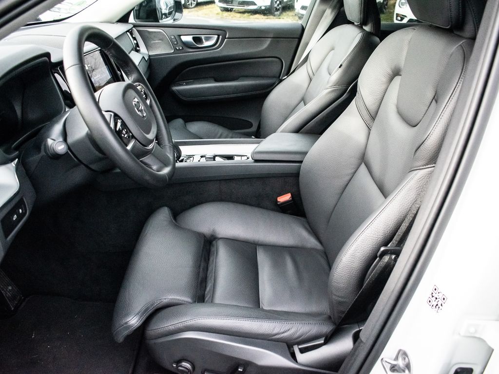 Volvo XC60 2024