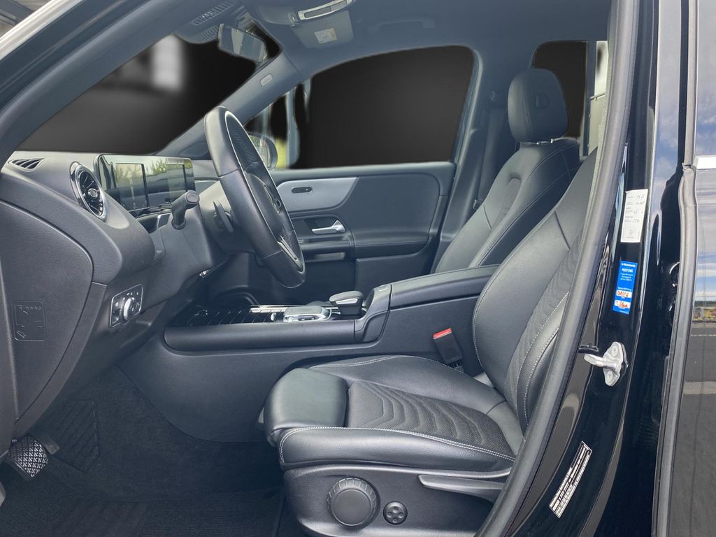 Mercedes-Benz GLB 200 2020