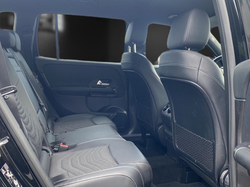 Mercedes-Benz GLB 200 2020