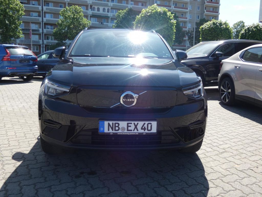 Volvo XC40 2024