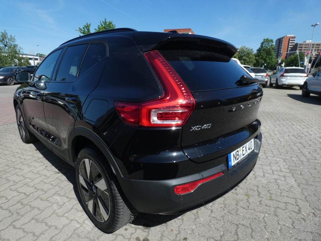 Volvo XC40 2024
