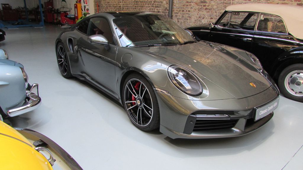 Porsche 992 2022