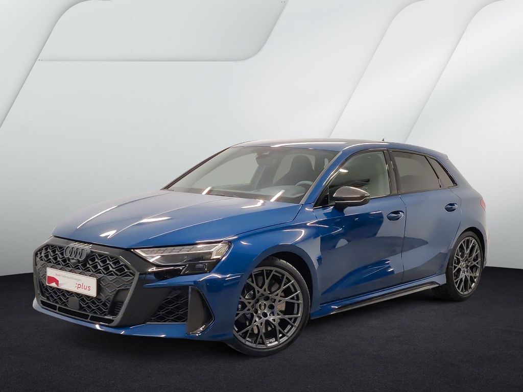 Audi RS3 2025
