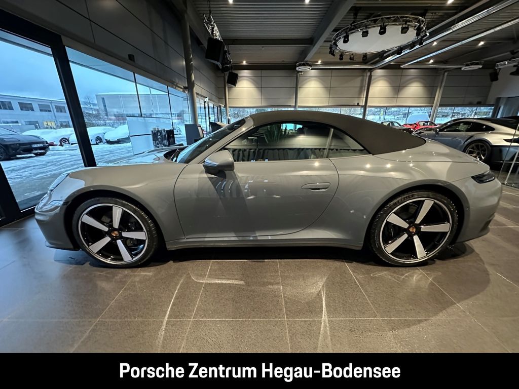 Porsche 992 2025