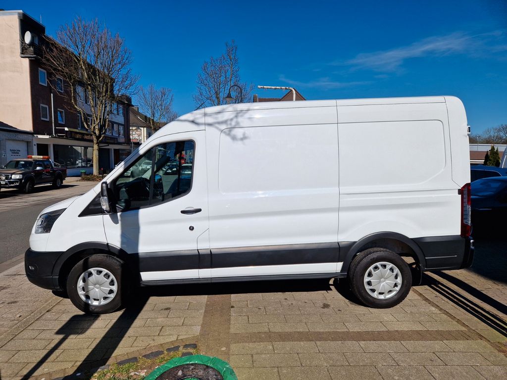 Ford Transit 2021