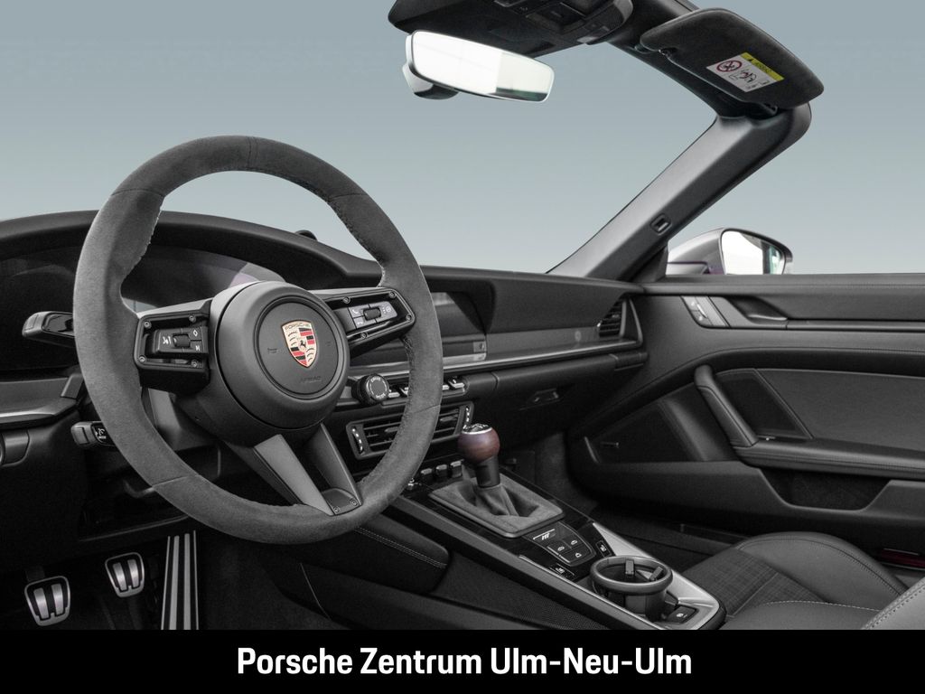 Porsche 992 2025