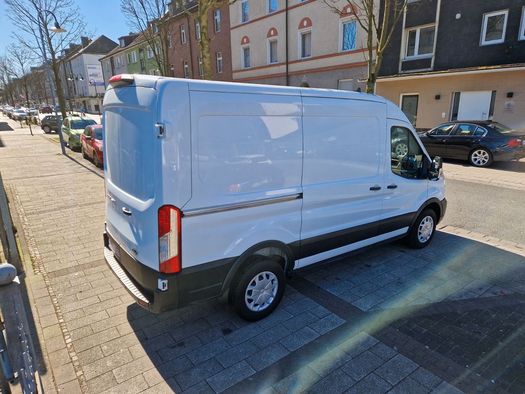Ford Transit 2021