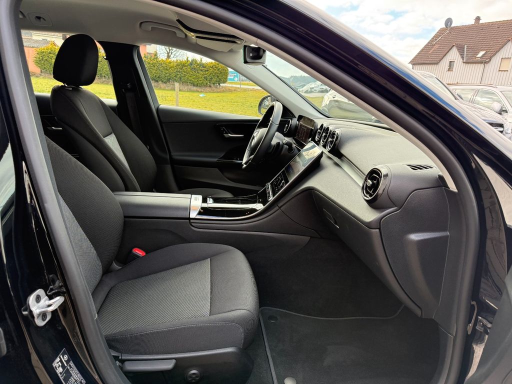 Mercedes-Benz C 200 2023