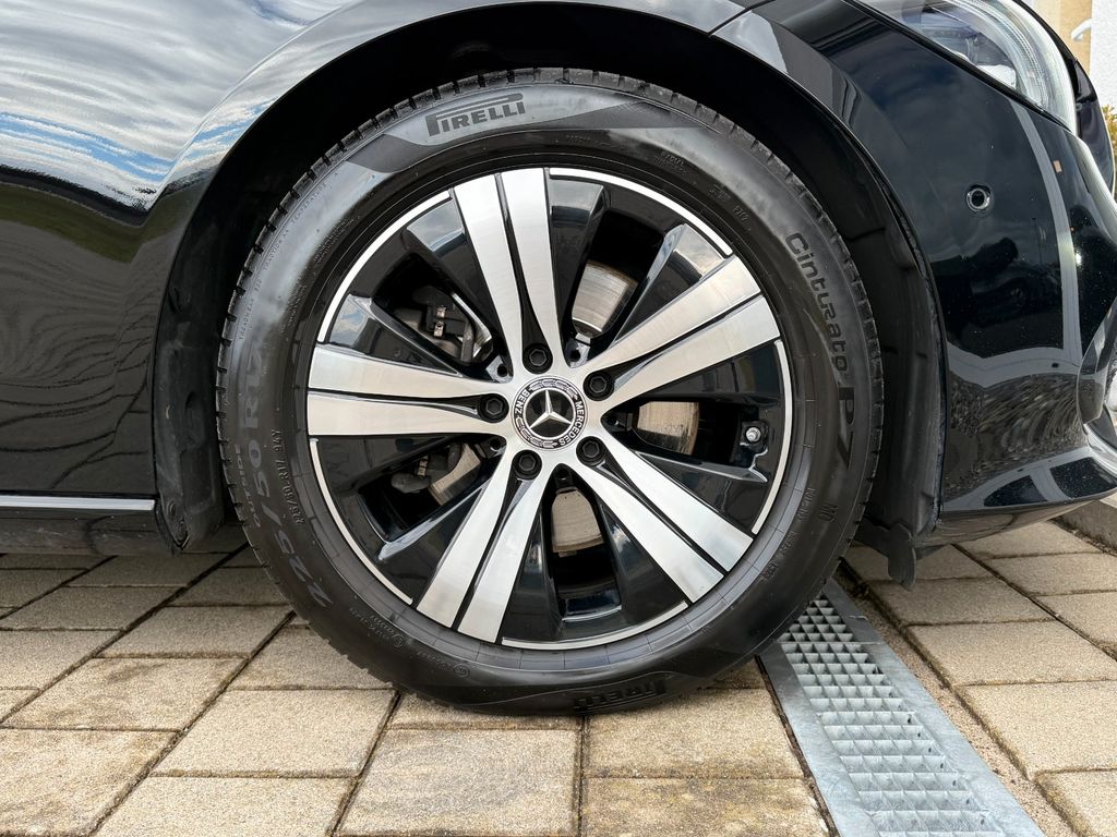 Mercedes-Benz C 200 2023