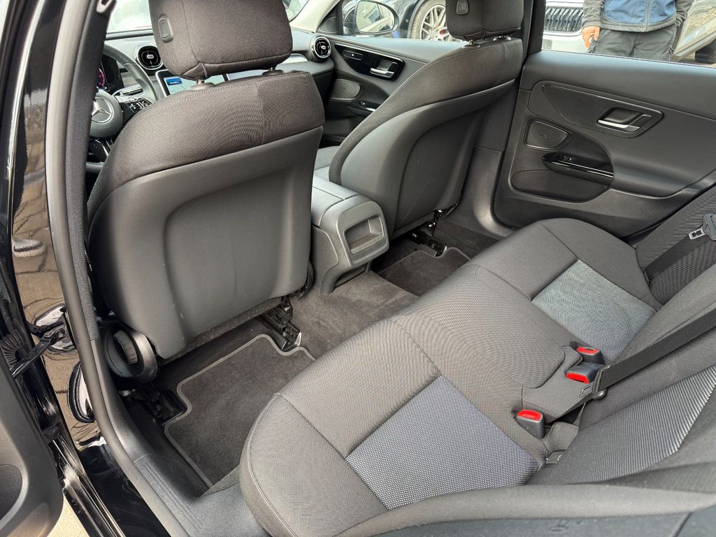 Mercedes-Benz C 200 2023