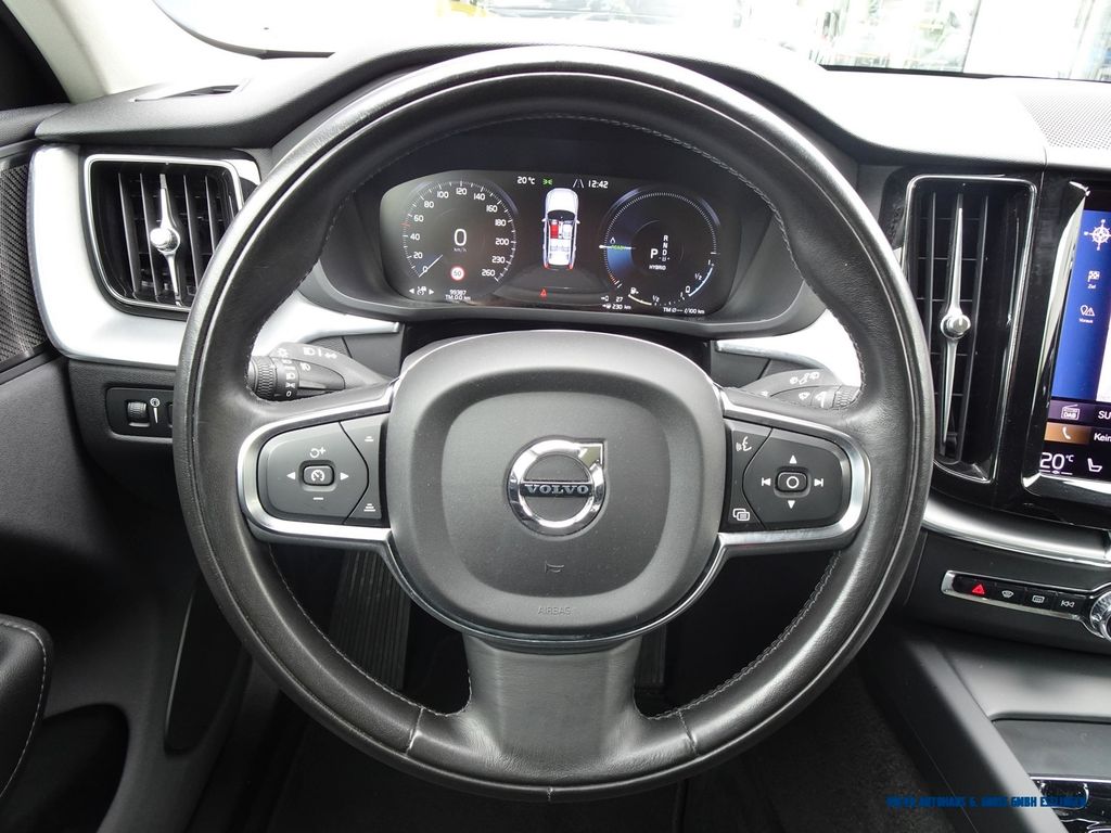 Volvo XC60 2021