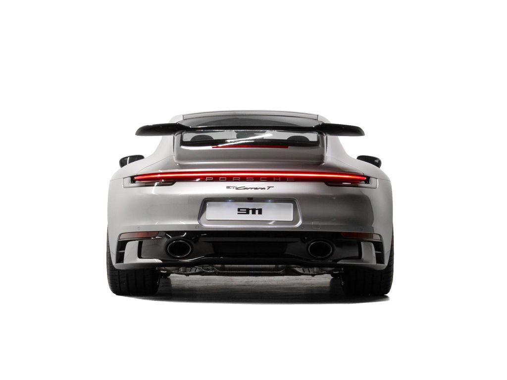 Porsche 992 2025