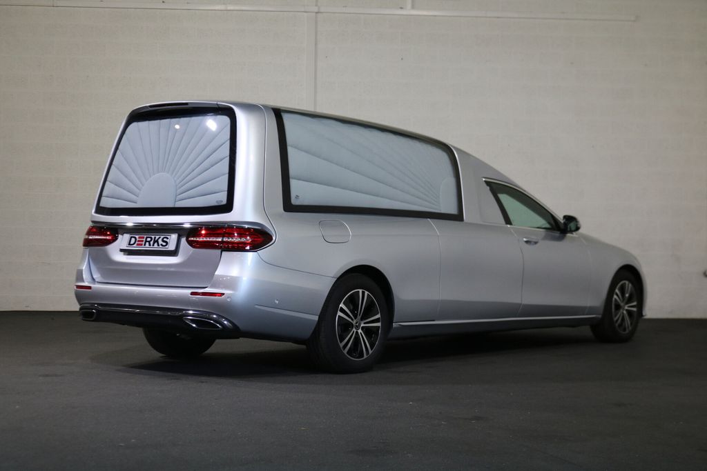 Mercedes-Benz E 200 2023