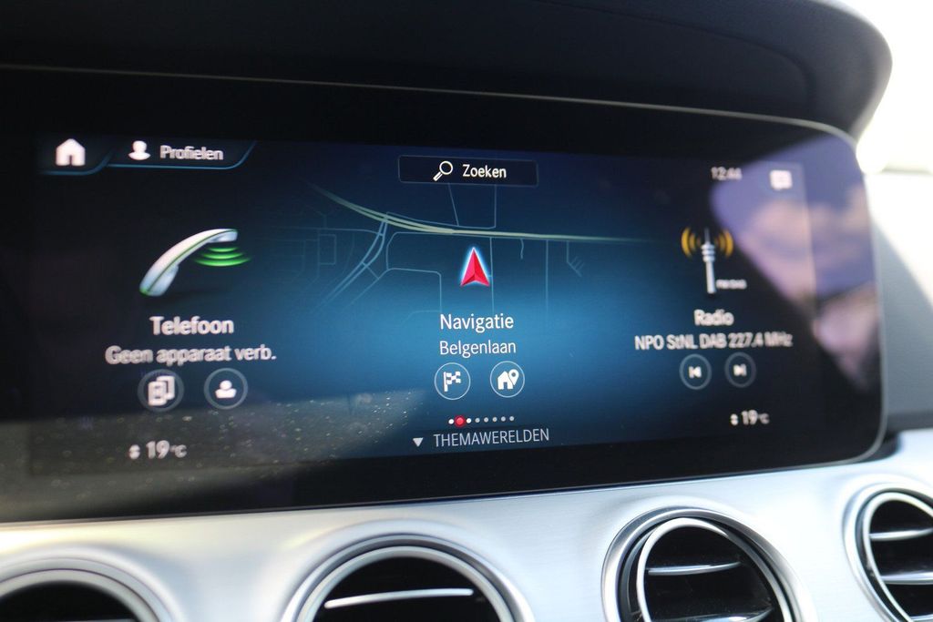 Mercedes-Benz E 200 2023