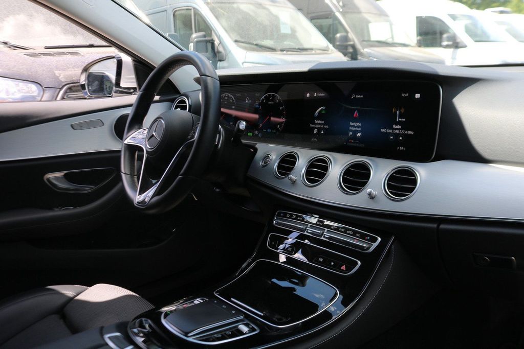 Mercedes-Benz E 200 2023