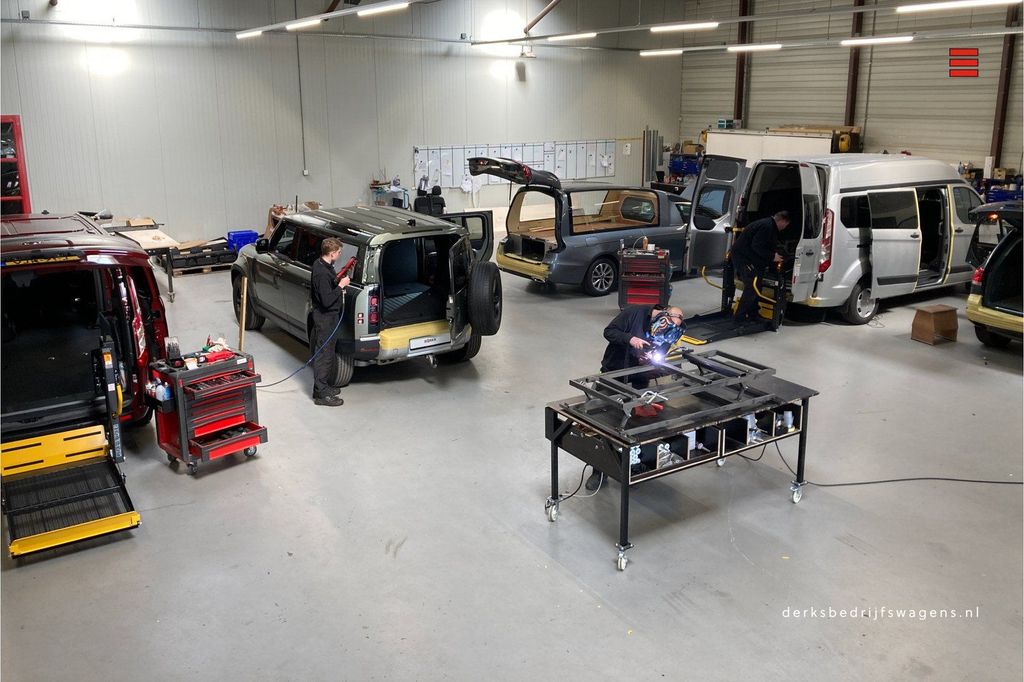 Mercedes-Benz E 200 2023