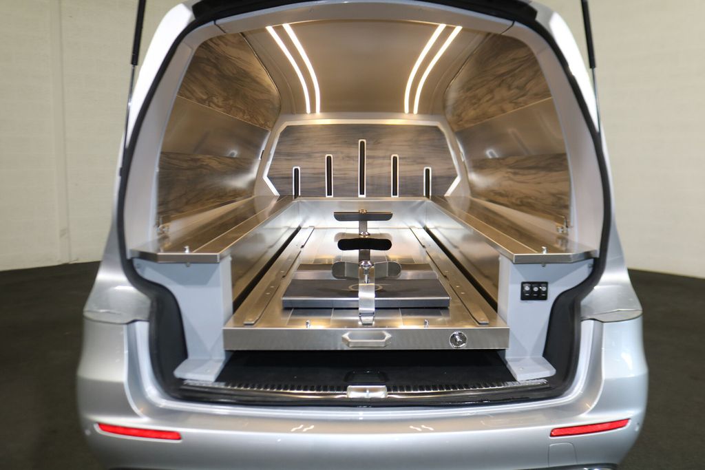 Mercedes-Benz E 200 2023