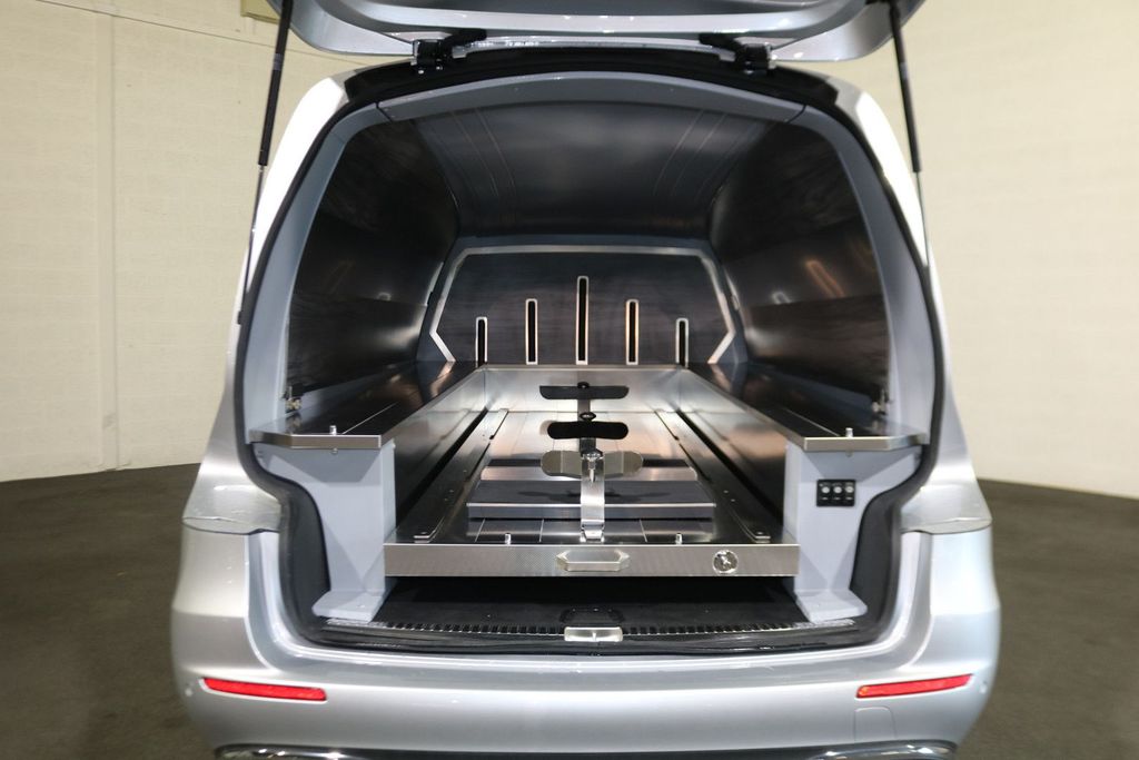 Mercedes-Benz E 200 2023