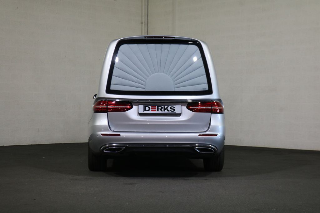 Mercedes-Benz E 200 2023