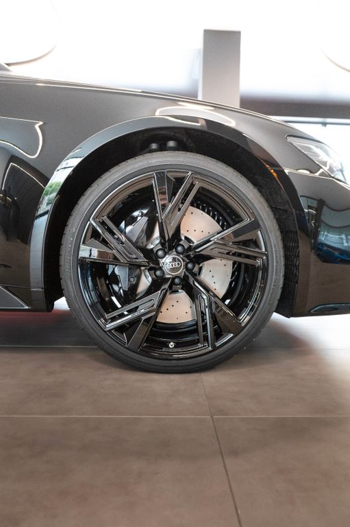 Audi RS6 2025