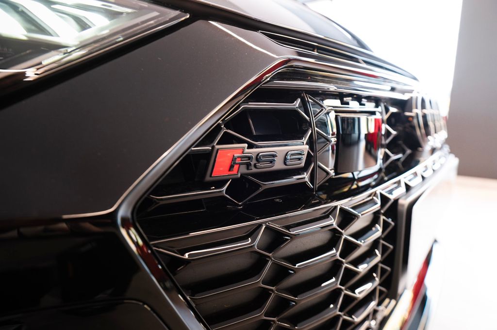 Audi RS6 2025