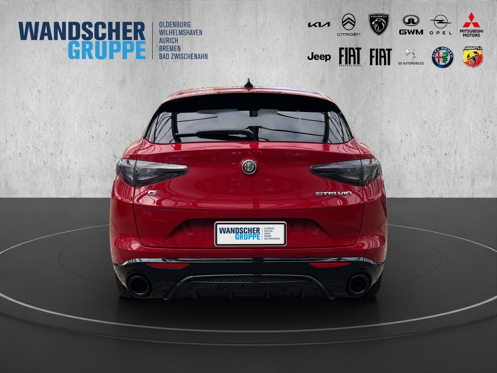 Alfa Romeo Stelvio 2025