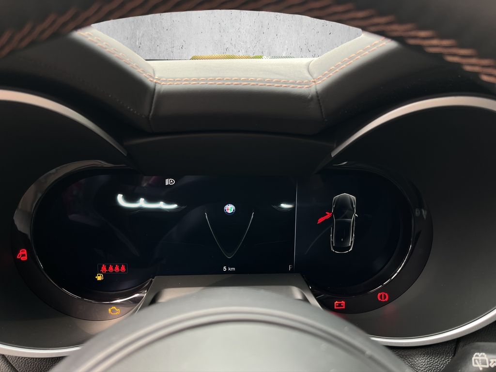 Alfa Romeo Stelvio 2025