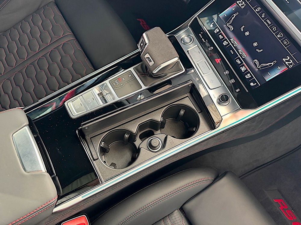 Audi RS6 2024