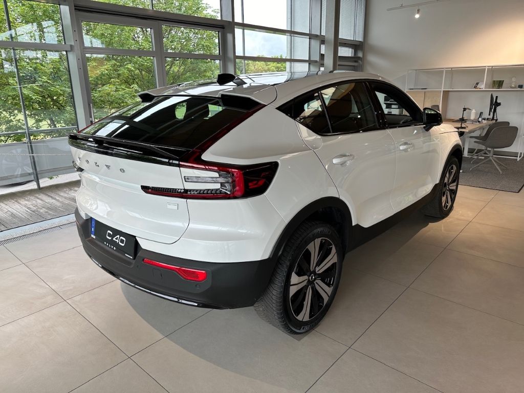 Volvo C40 2023